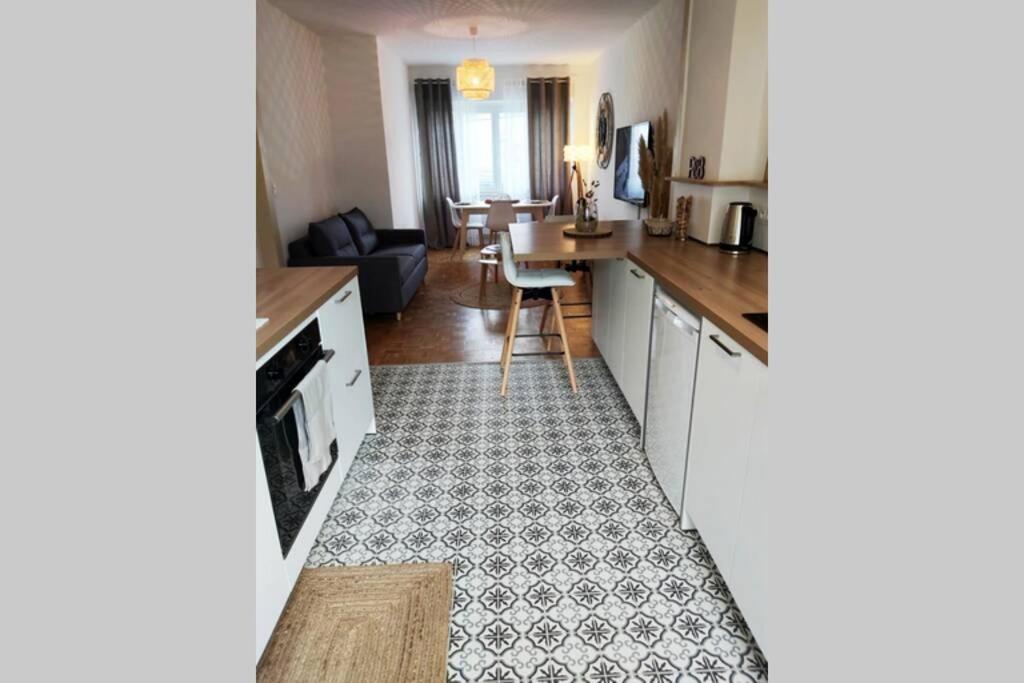 Le S&L - Hyper Centre Apartment Конкарно Екстериор снимка